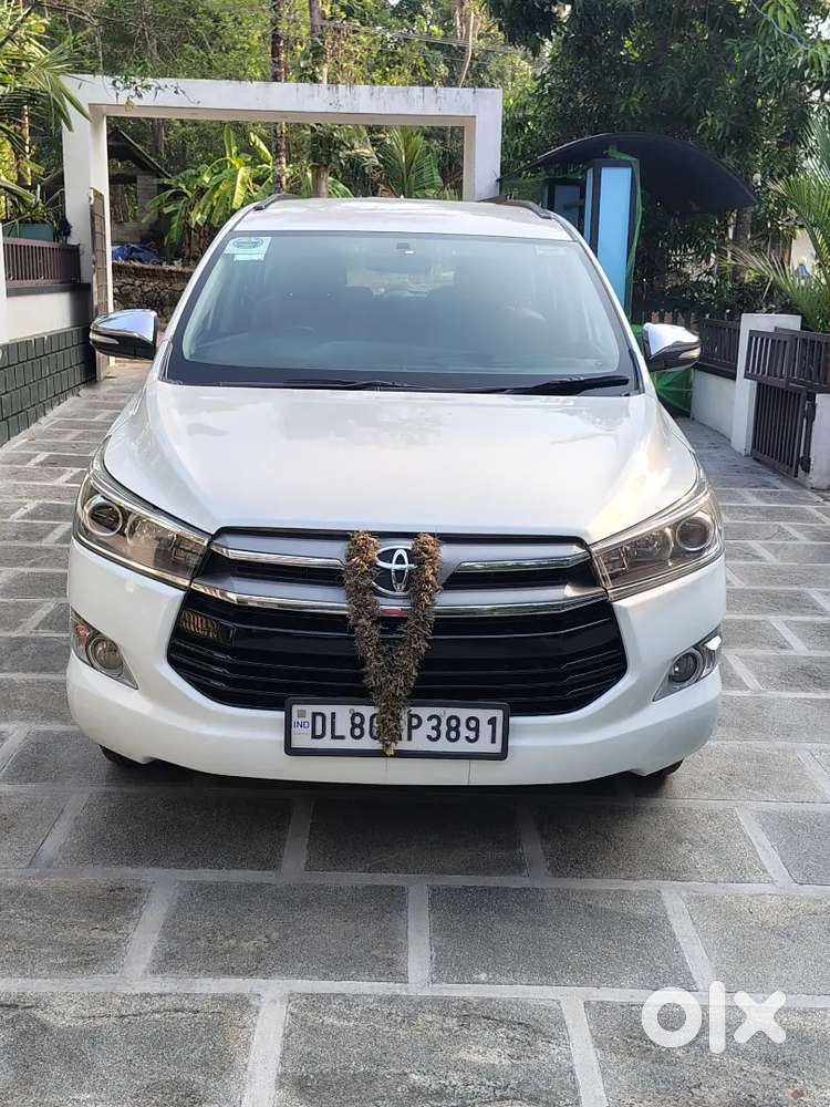 Toyota Innova Crysta Z 2016 Diesel Automatic