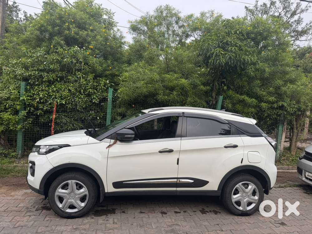 Tata Nexon Petrol 2021