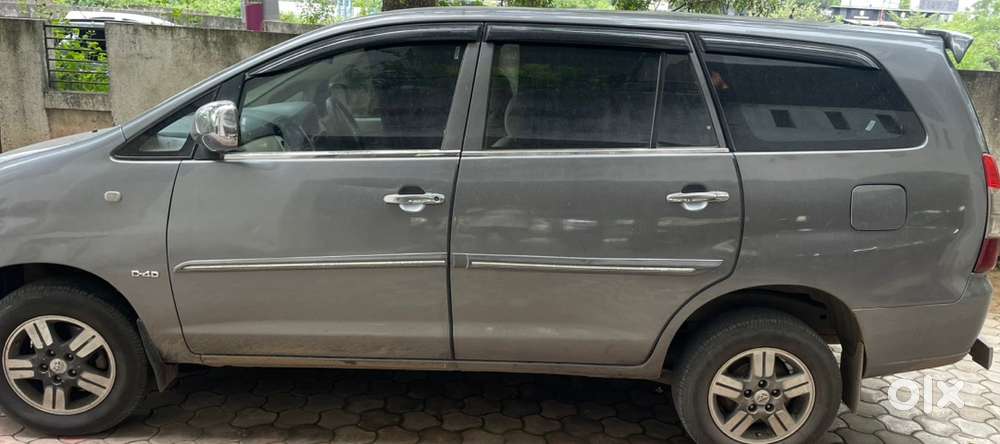 Toyota Innova Diesel 2007 Vip No. 0909