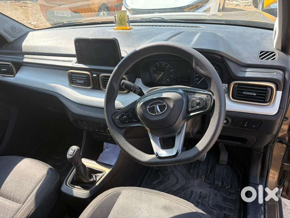 Tata Punch Accomplished, 2021, Petrol