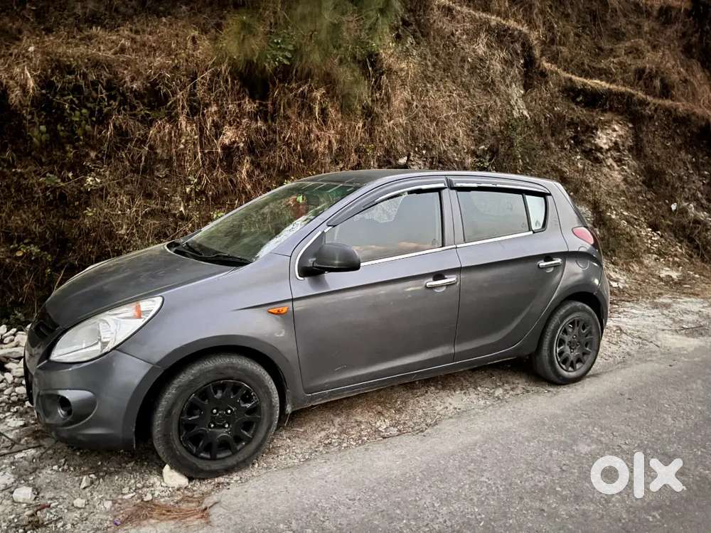 Hyundai I20 2011(oct) Diesel Well Maintained Neat & Clean Car