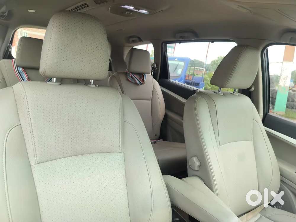 Mahindra Marazzo Diesel 2019