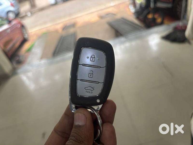 Hyundai Aura Sx 1.2 Cng, 2023, Petrol