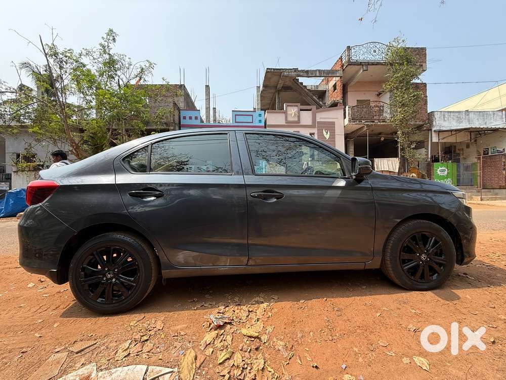 Honda Amaze 2022 Petrol Well Maintained