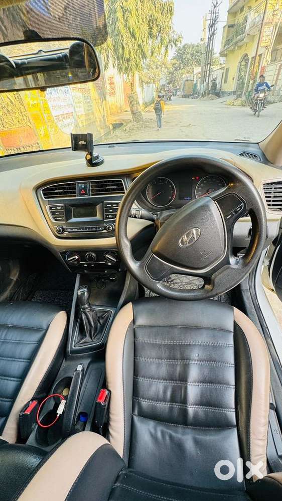 Hyundai I20 2019 Petrol 45700 Km Driven