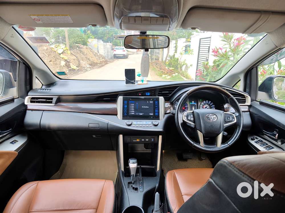 Toyota Innova Crysta 2.8 Z, 2017, Diesel