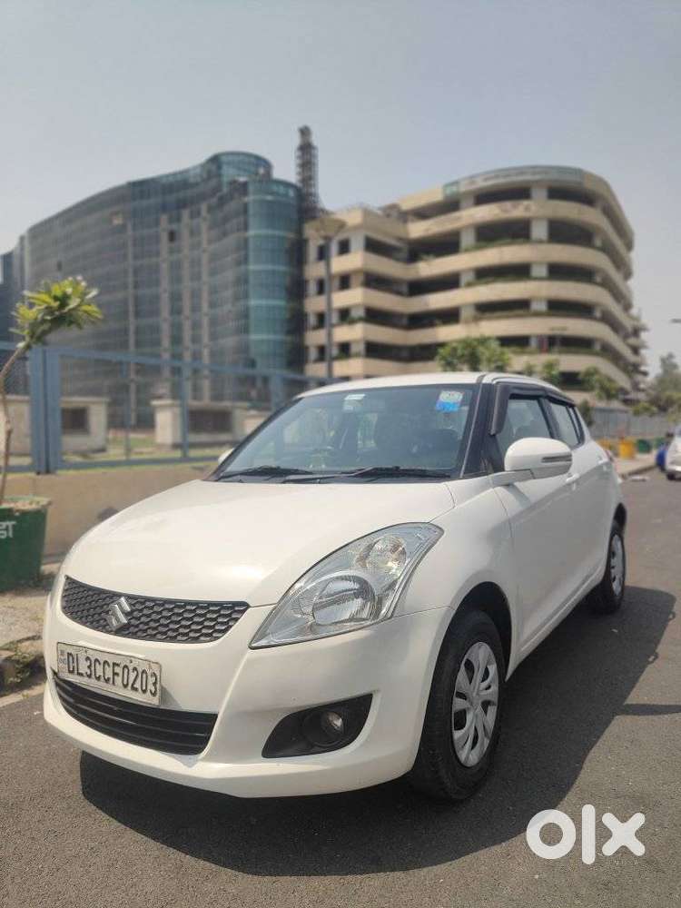 Maruti Suzuki Swift Vxi + Manual, 2015, Cng & Hybrids