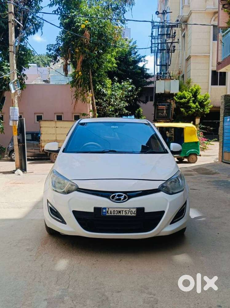 Hyundai I20 Magna 1.2 Vtvt, 2014, Petrol