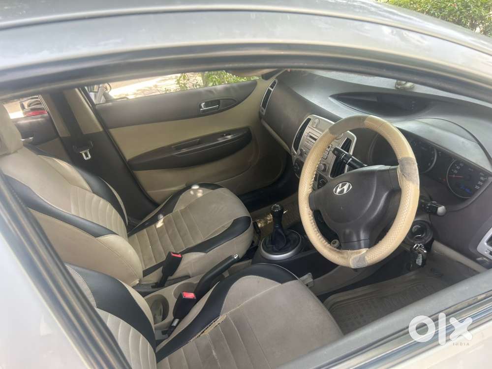 Hyundai Car 2012 Km Driven