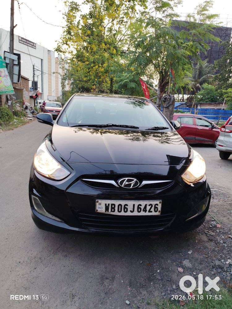Hyundai Verna Fluidic 1.6 Vtvt Sx, 2012, Petrol
