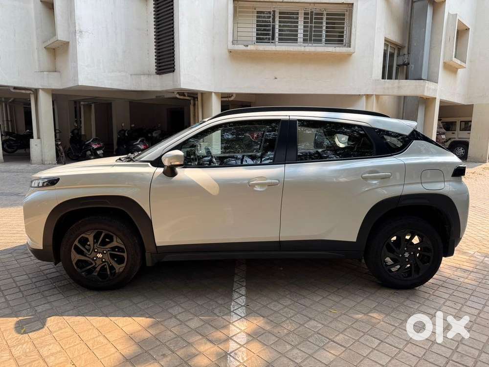 Maruti Suzuki Fronx Delta Plus 1.2 Asg ( Automatic)