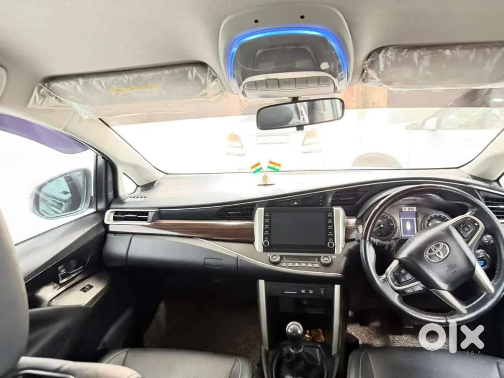 Toyota Innova Crysta 2022 Diesel 118000 Km Driven
