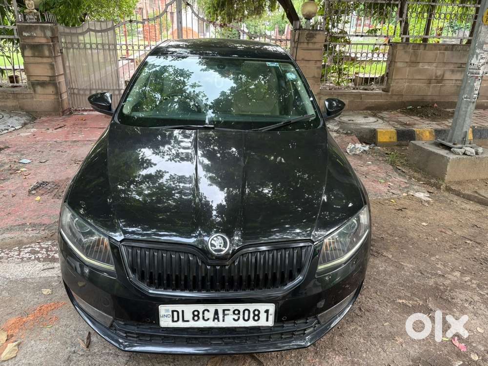 Skoda Octavia 2015 Petrol Well Maintained Superb Pick Up Black Beauty