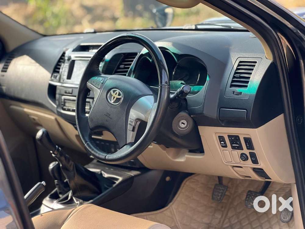 Toyota Fortuner 2011-2016 4x4 Mt, 2015, Diesel