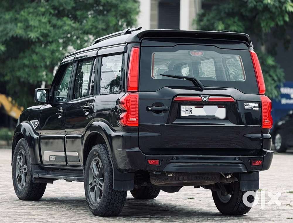 Mahindra Scorpio Classic 2.2 S 11 Mt 7 Str, 2024, Diesel