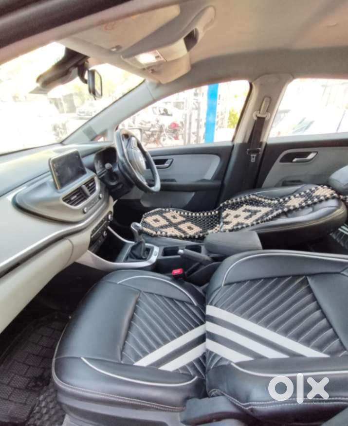 Tata Altroz 1.2 Xt, 2020, Petrol