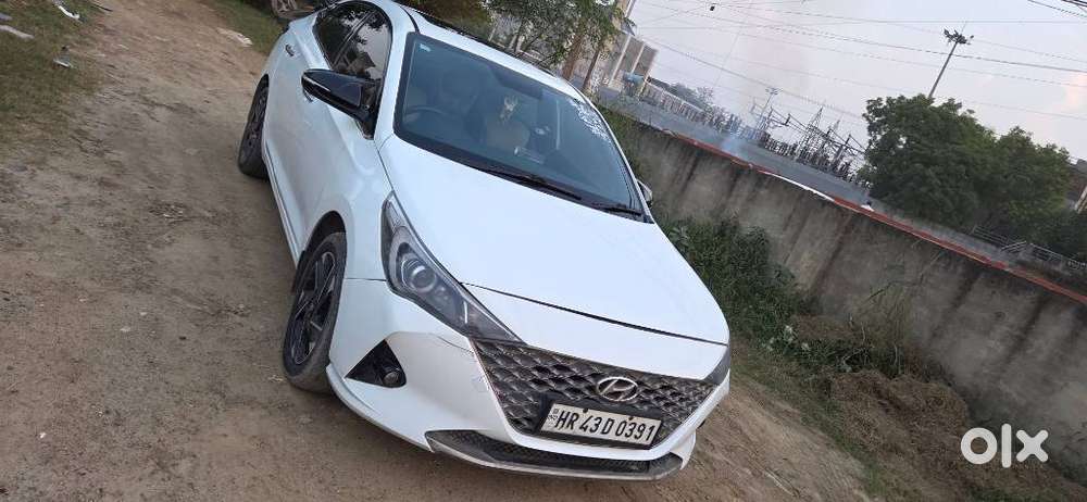 Hyundai Verna 1.5 Sx Petrol Mt, 2021, Petrol