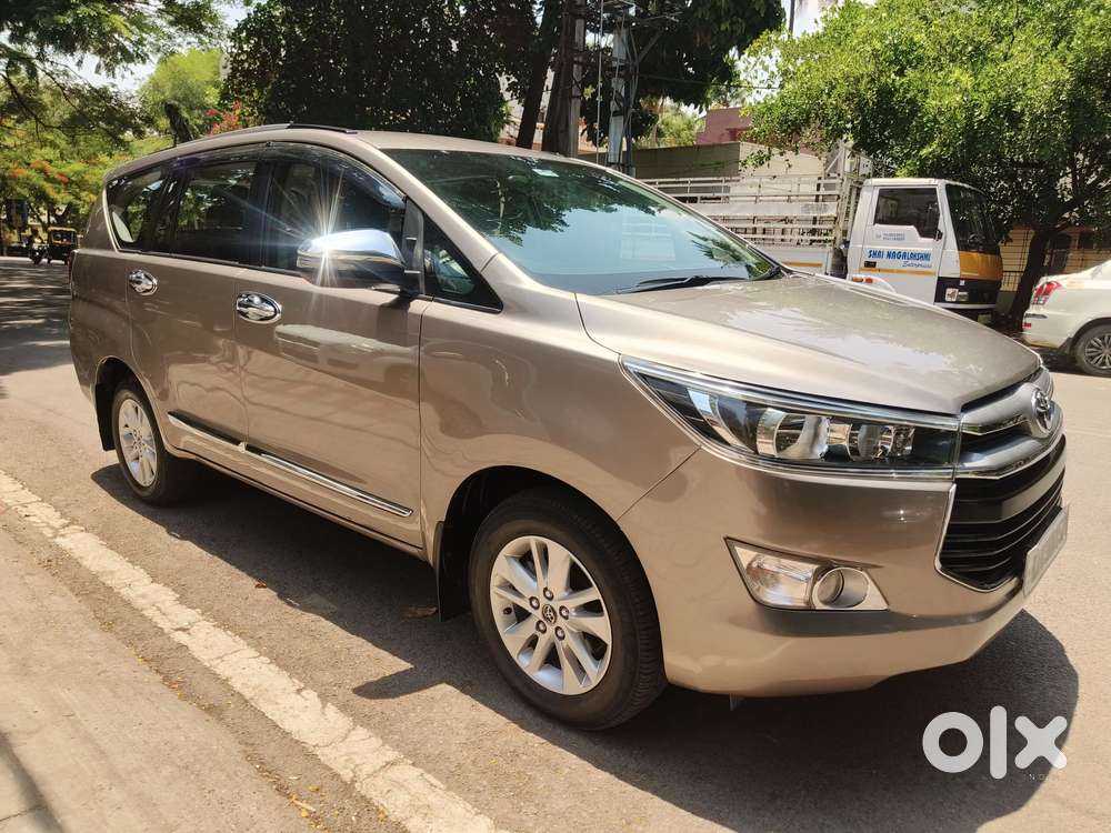 Toyota Innova Crysta 2.7 Gx Mt 8s, 2018, Diesel