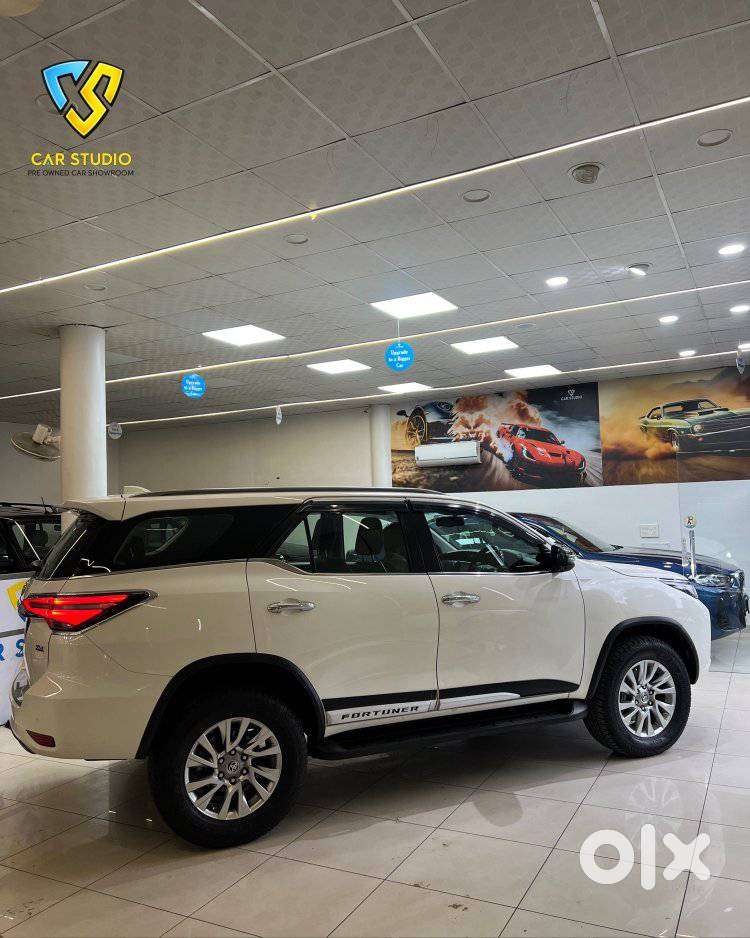 Toyota Fortuner 4x2 At 2.8 Diesel, 2024