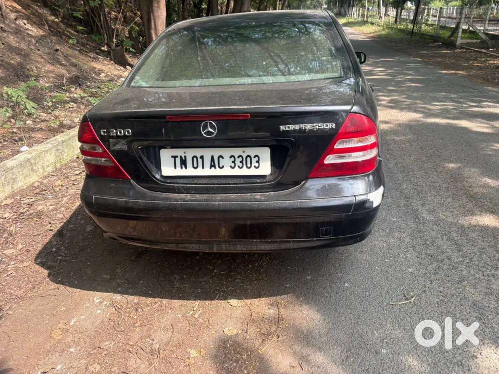 Mercedes-benz C-class 2007 Petrol 117300 Km Driven