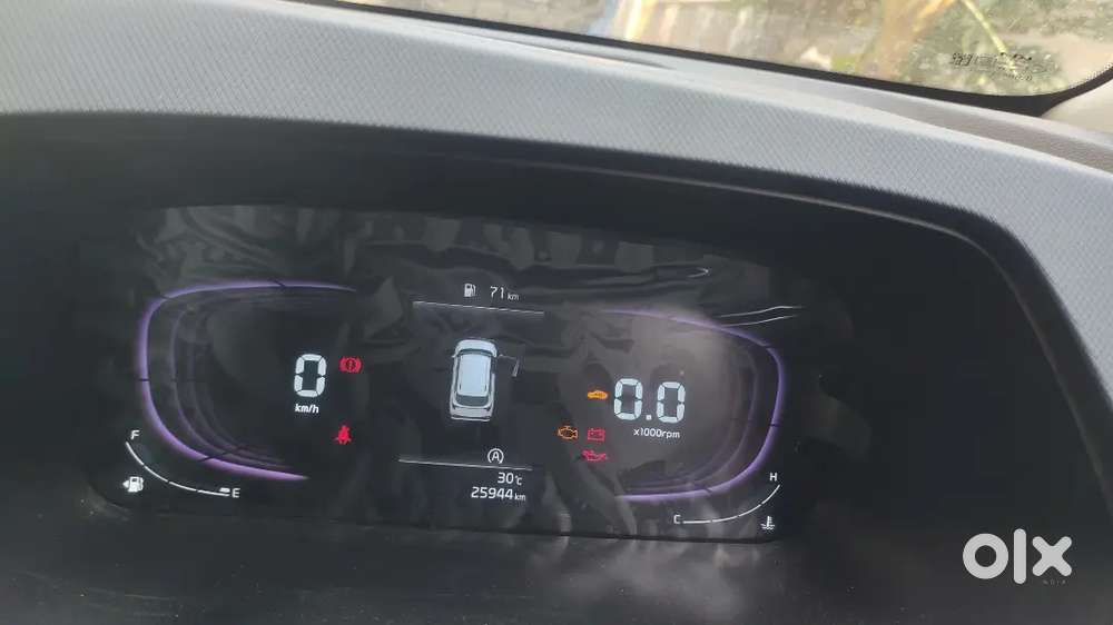 Kia Carens Prestige Plus 2025