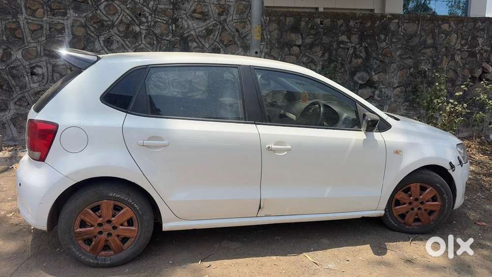 Volkswagen Polo 2011 Petrol 68000 Km Driven