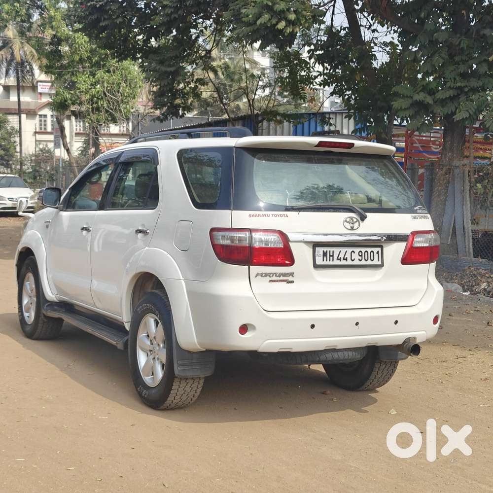 Toyota Fortuner 3.0 4x4 Manual, 2011, Diesel
