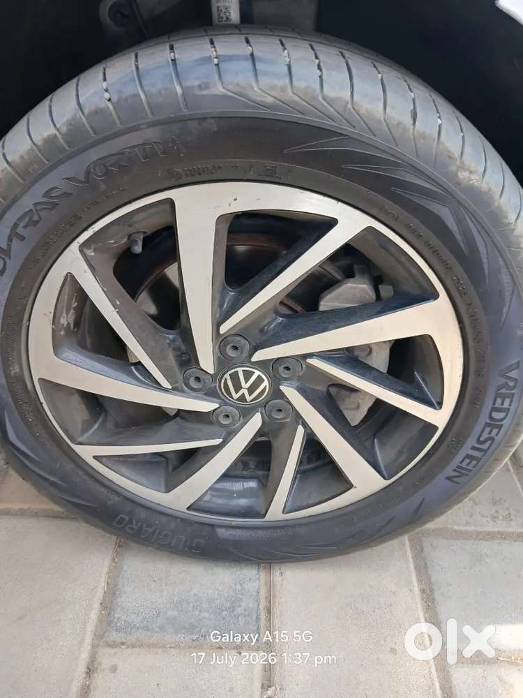 Volkswagen Virtus Topline 2023