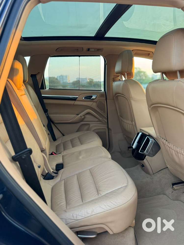 2014 Porsche Cayenne Diesel Automatic