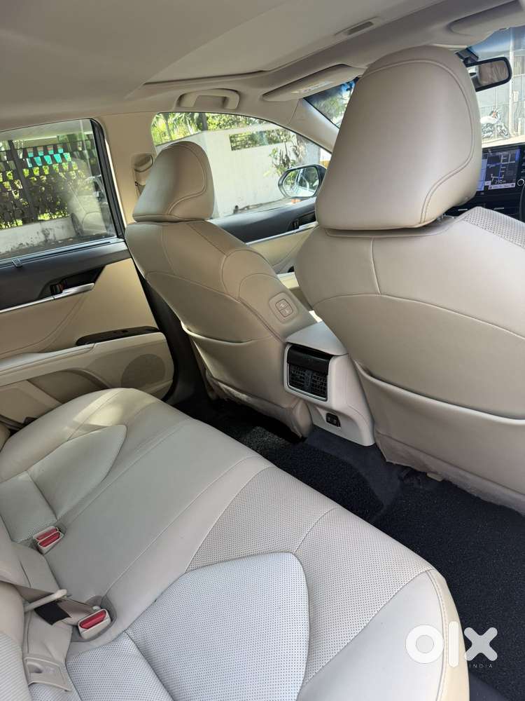 Toyota Camry [2019-ongoing] 2.5 Hybrid, 2024, Petrol