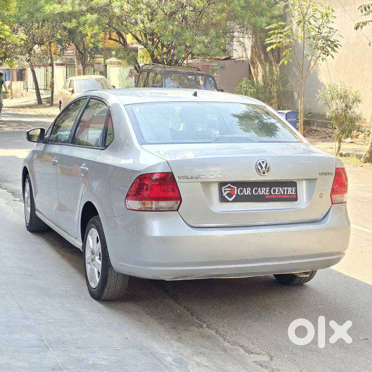 Volkswagen Vento 2010-2013 Petrol Highline, 2011, Petrol