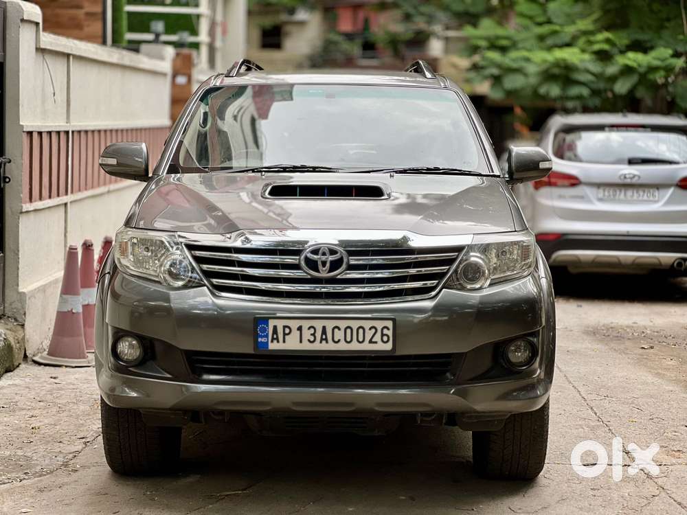 Toyota Fortuner 3.0 4x2 Automatic, 2012, Diesel