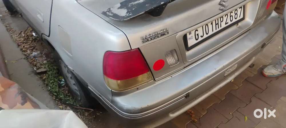 Maruti Suzuki Esteem Type 3.