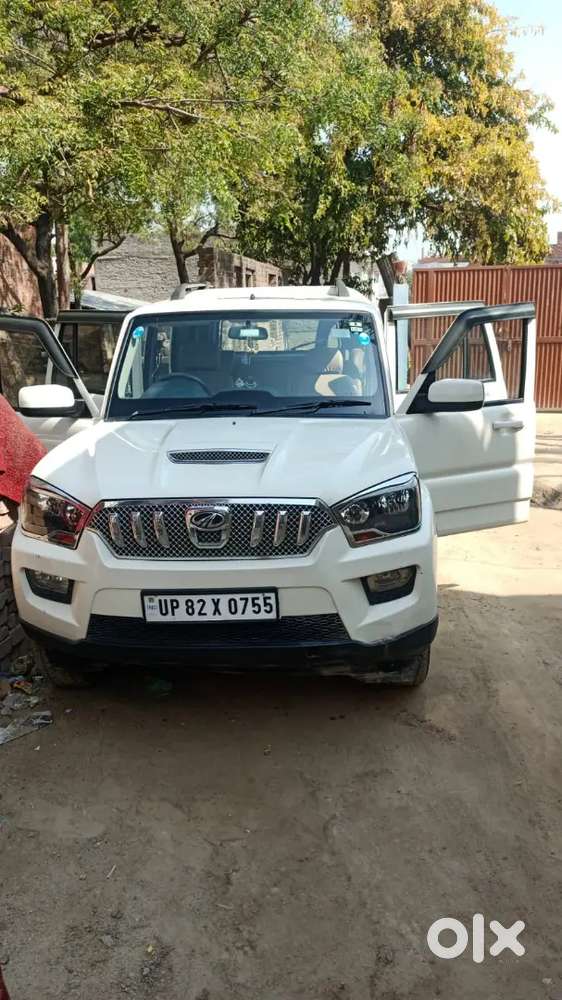 Mahindra Scorpio S6 Plus 2016