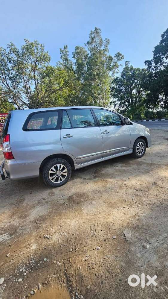 Toyota Innova 2.5 Vx 8 Str, 2015, Diesel
