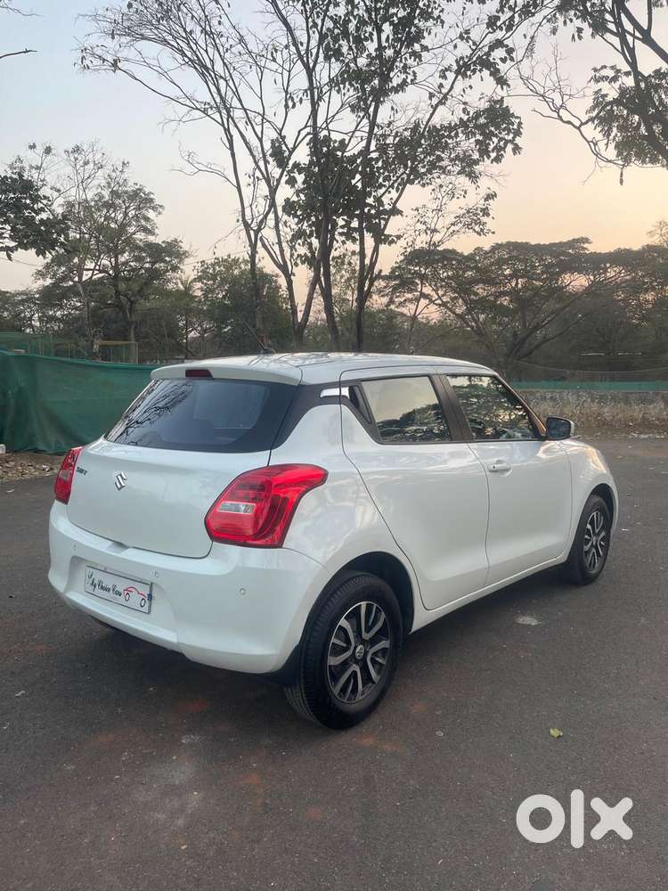 Maruti Suzuki Swift Vxi + Manual, 2022, Petrol