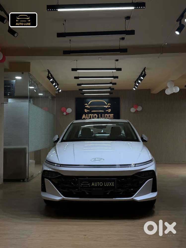 Hyundai Verna 1.5 Sx (o) Vtvt, 2025, Petrol