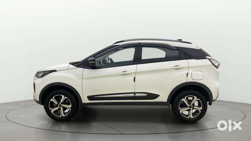 Tata Nexon 1.2 Revotron Xz Plus, 2023, Petrol