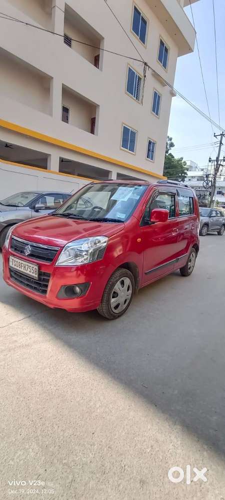 Maruti Suzuki Wagon R Vxi 1.0, 2017, Petrol