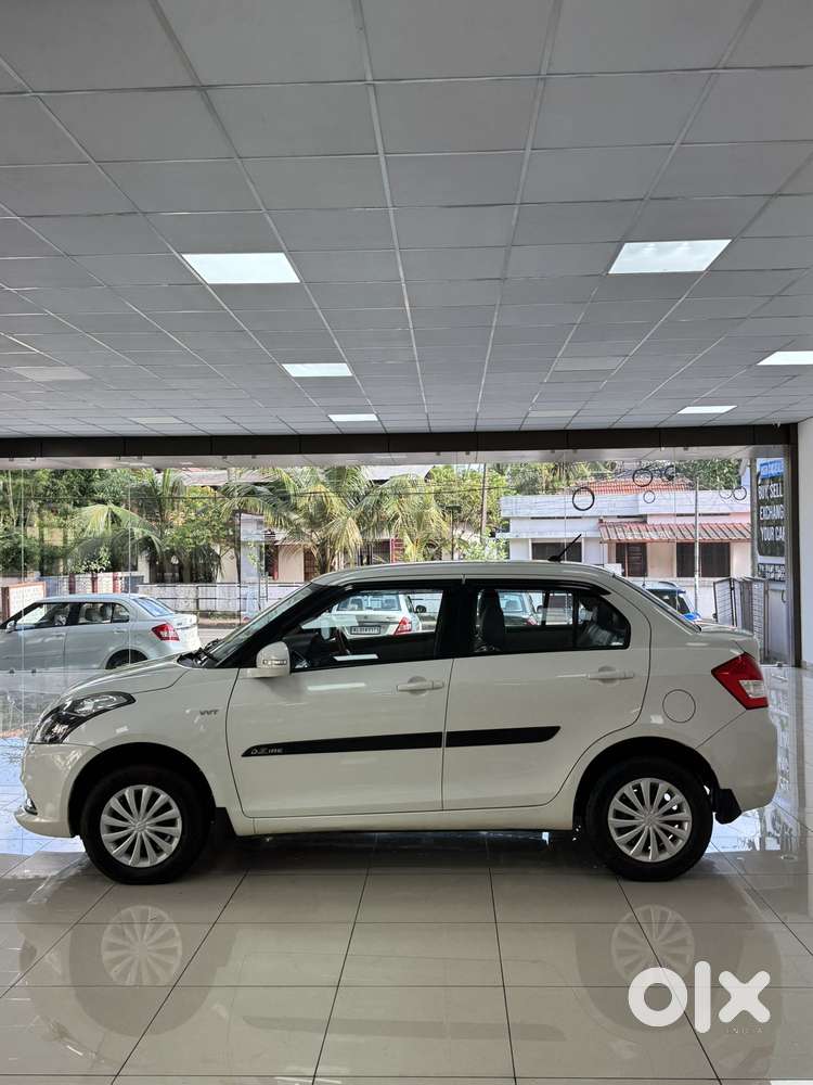 Maruti Suzuki Swift Dzire Vxi Optional, 2015, Petrol