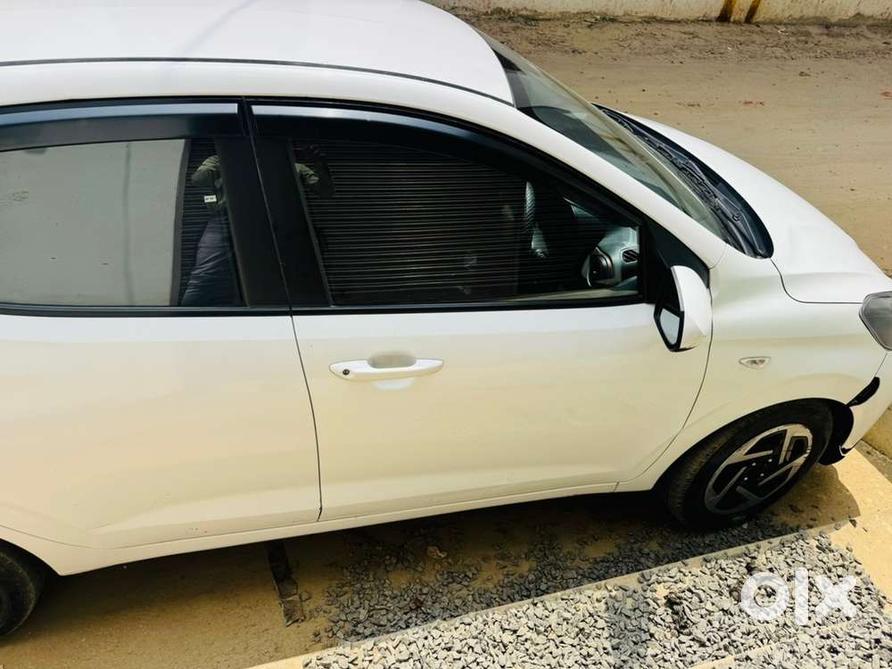 Hyundai Aura Cng & Hybrids 55700 Km Driven