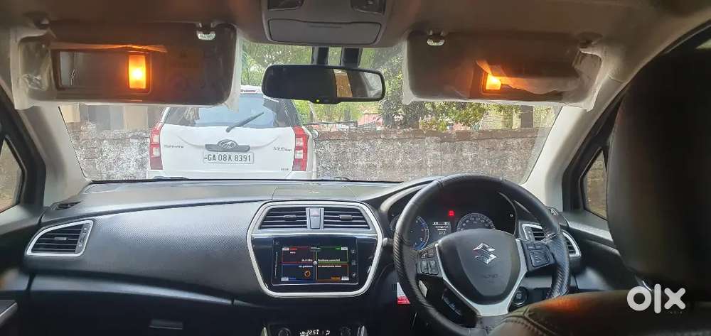 Maruti Suzuki S-cross 1.6 Alpha Diesel Well-maintained