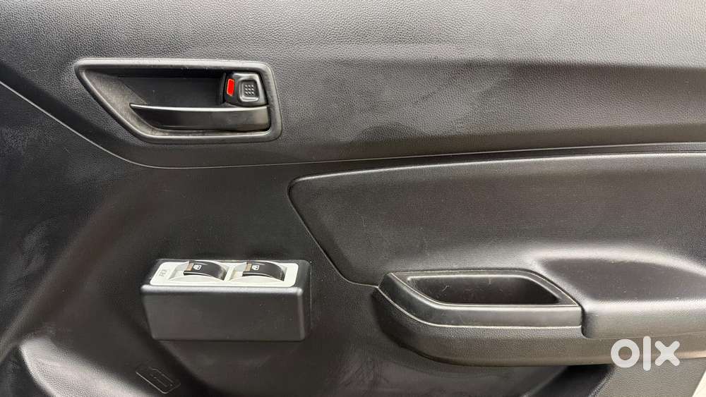 Maruti Suzuki Swift Vvt Lxi, 2023, Petrol