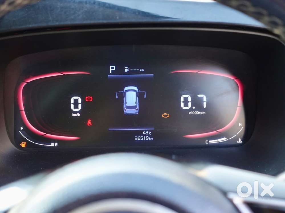 Kia Carens 1.4 Luxury Plus Dct 7 Str, 2022, Diesel