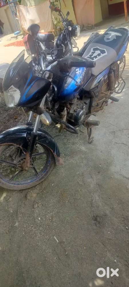 Bajaj Discover 150 2011 km driven