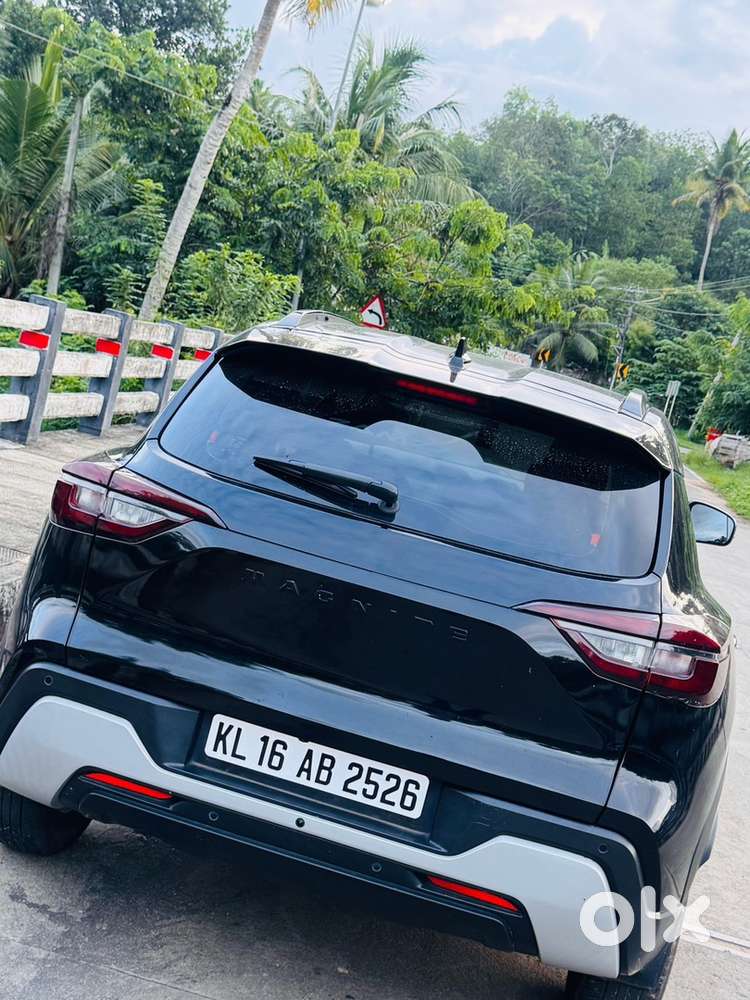 Nissan Magnite 2023 Model Black Colour