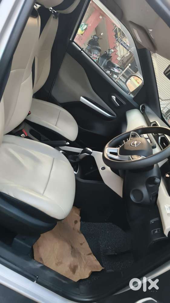 Nissan Magnite 1.0 Xl Turbo Cvt, 2021, Petrol