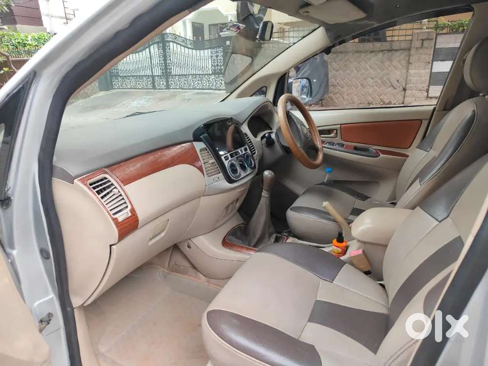 Toyota Innova 2006 Diesel Well Maintained Valid 2030