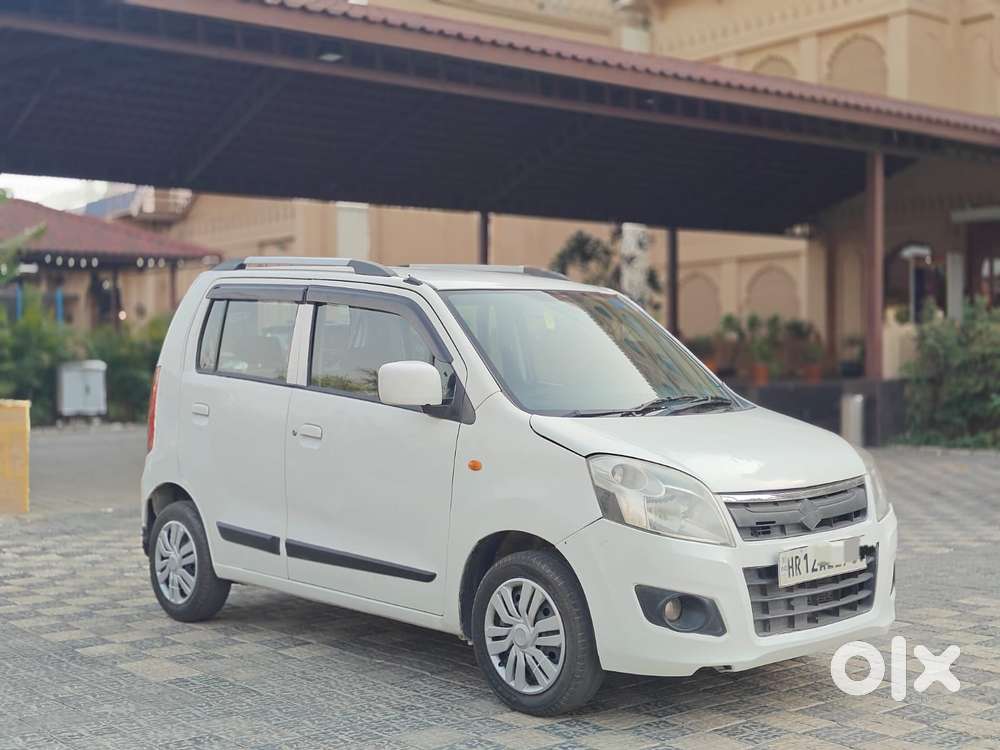 Maruti Suzuki Wagon R Vxi Amt Opt 1.2, 2017, Petrol