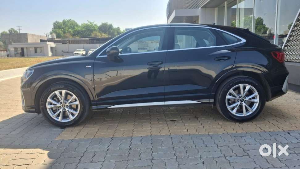 Audi Q3 Sportback Technology Plus S-line, 2024, Petrol